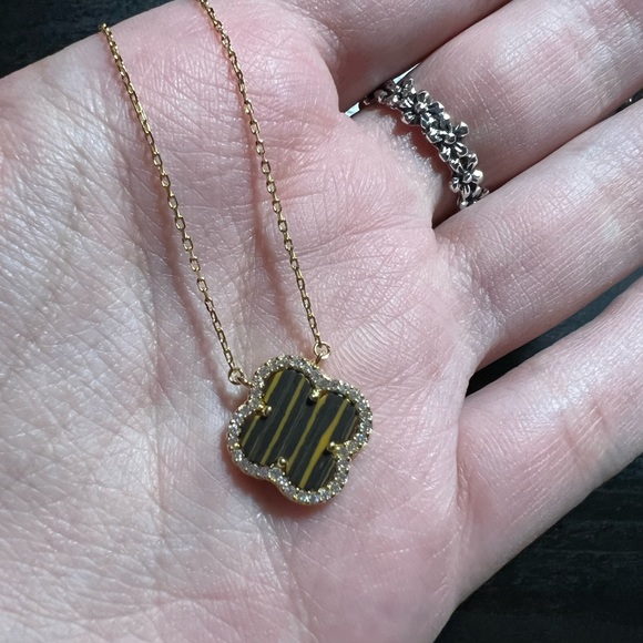 Jewelry - GOLD PLATED CLOVER NECKLACE